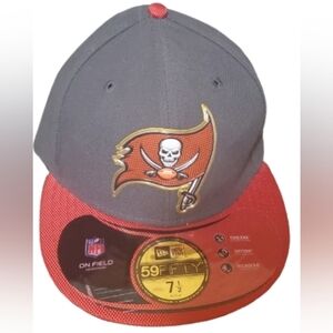 NFL Tampa Bay  Buccaneers Gray and Red Hat Size 7 1/2
